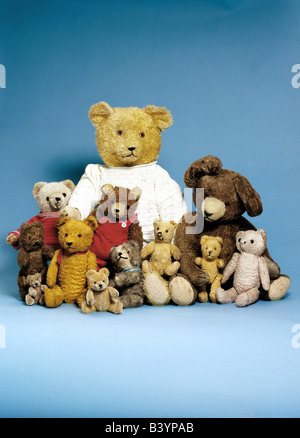 toys, teddy bears, teddies, 1940s, 40s, historic, historical, bear, toy, toys, bears Stock Photo