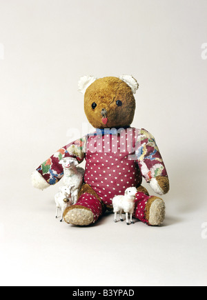 toys, teddy bears, teddy, 1940s, 40s, historic, historical, bear, toy, Stock Photo