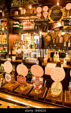 a typical British Pub, London, UK Stock Photo