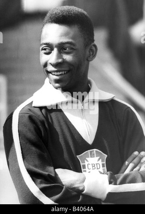 Pele (birth name: Edson Arantes do Nascimento), * 23.10.1940, Brazilian athlete (football), half length, 10.6.1967, Stock Photo