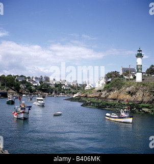 geography / travel, France, Brittany, Finistere, Doelan, harbour entrance, lighthouse, Phare Aval, cutter and boats, Stock Photo