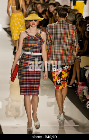 Michael Kors presents Spring &  Summer 2009 Women's & Men's ready to wear collection. Stock Photo