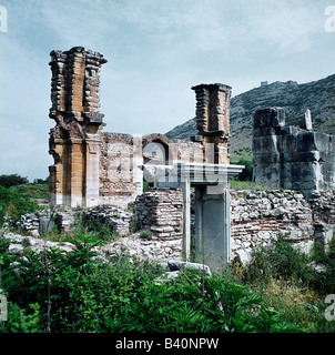 geography / travel, Greece, Philippi, built: at 365 AD, basilica B (built: approx. 550 BC), Byzantine church founded as Greek colony Krenides on order of Kallistrators, conquerd 356 AD of king Philipp II. of Macedonia, Roman citizen colony Colonia Augusta Iulia Philippensium from 42 AD, foundation of first Christian municipality in Europe by apostle Paul, Byzantine empire, ruins, columns, antiquity, Roman, historical, historic, ancient, religion, Christianity, ancient world, Stock Photo