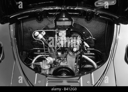 Volkswagen Beetle 1200 of 1959. 1192cc.  car auto classic engine Stock Photo