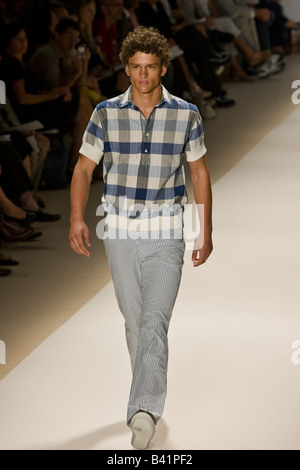 Perry Ellis presents Spring &  Summer 2009 Mens ready to wear collection. Stock Photo