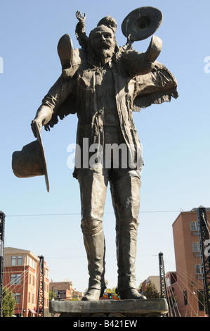 Staue of Buffalo Bill, William Cody, with his daughter on his shoulders. This bronze is situated in Golden, Colorado. Stock Photo