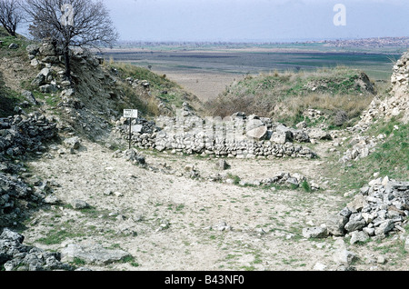 geography / travel, Turkey, Troy (Hisarlik), excavations, Troy I (3000 - 2500 B C ), wall, remains, antiquity, Illion, neolithic, Stone Age, wall, ruin, ruins, archaeology, UNESCO, World Heritage Site, , Stock Photo