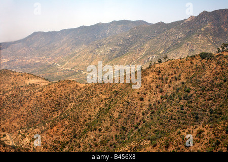 The mountainous landscape on the road between Asmara and Massawa, Eritrea Stock Photo