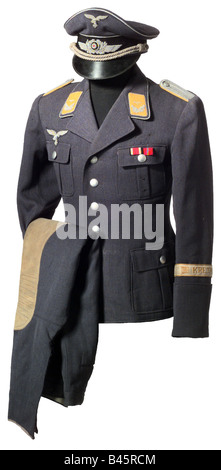 military, uniforms, Germany, Air Force, uniform of a lieutenant,  circa 1942, Luftwaffe, 20th century, , Stock Photo