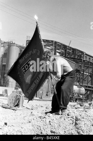 geography/travel, Germany, German Democratic Republic, organisations, Free German Youth, work assignment, District Youth Project Buna, Schkopau, April 1961, Stock Photo