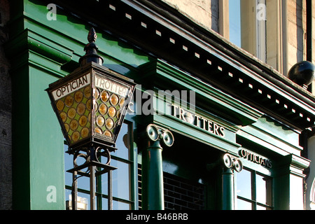 Edinburgh Fringe Festival , Trotters the traditional opticians shop Stock Photo