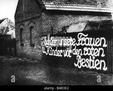 Wwii slogan hi-res stock photography and images - Alamy