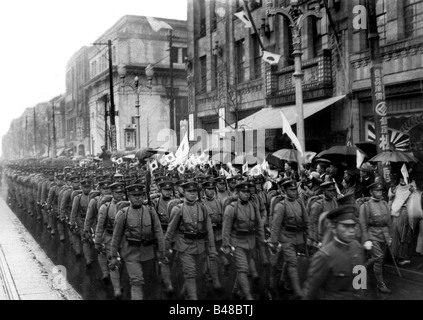 geograhy / travel, Japan, military, parade, day of army, 10.3.1938, cadetts of Toyama military academy, marching through Ginza, Tokyo, memorial of Mukden battle 1905, soldiers, infantry, Asia, historic, historical, 20th century, 1930s, celebration, people, Stock Photo