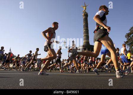 People taking part in the 33rd Berlin Marathon, Berlin, Germany Stock Photo