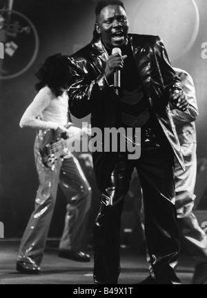 Bailey, Philip, * 8.5.1951, American musician (Jazz), 'Earth, Wind and Fire', half length, singing, live, performance, Montreux Jazz Festival, July 1998, Stock Photo