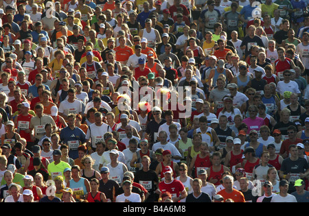 People taking part in the 33rd Berlin Marathon, Berlin, Germany Stock Photo