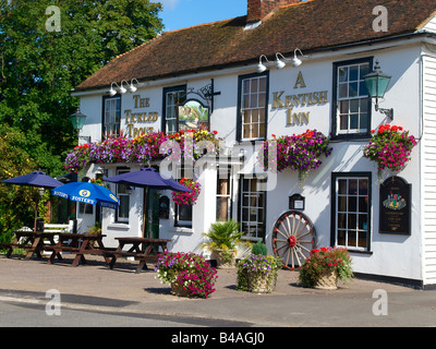 Kentish Pub In Wye Kent, Tickled Trout Stock Photo