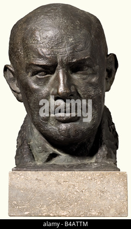 Dietrich Eckart - a bronze head, by Prof. Ferdinand Liebermann. On the side the artist's signature 'Ferdinand Liebermann', on the back the foundry name 'Guss Brandstetter München'. Bolted to a stone plinth. Height 41 cm. Expressive portrayal of the pugnacious poet, NSDAP founding member and chief editor of the 'Völkischer Beobachter', who shaped the slogans 'Das Dritte Reich' (The Third Reich) and 'Deutschland erwache!' (Germany Rise!) for the National Socialists. Hitler dedicated 'Mein Kampf' to him. One and a half months after Hitler's attempted coup d'etat i, Stock Photo