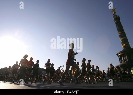 People taking part in the 33rd Berlin Marathon, Berlin, Germany Stock Photo