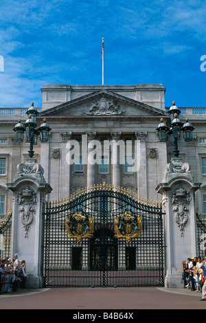 Great Britain - London - St James's district - Buckingham Palace - Stock Photo