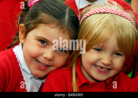 2 young primary school pupils Middlesex UK Stock Photo