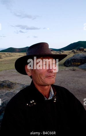 Mongolian nomads in the vast Mongolian grasslands Stock Photo - Alamy