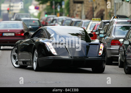 Car, Maybach Exelero Fulda, coupe/Coupe, model year 2005-, black, standing, upholding, diagonal from the back, rear view, City, Stock Photo