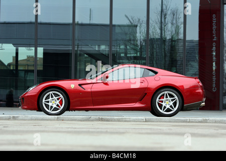 Ferrari 599 GTB Fiorano, red, model year 2006-, standing, upholding, side view, City Stock Photo