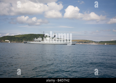 HMS Cumberland(F85) entering Plymouth Sound. Stock Photo