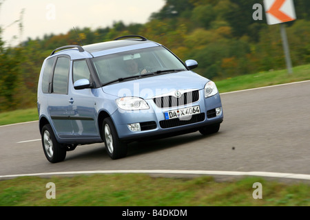 Skoda roomster 1 9 tdi hi-res stock photography and images - Alamy