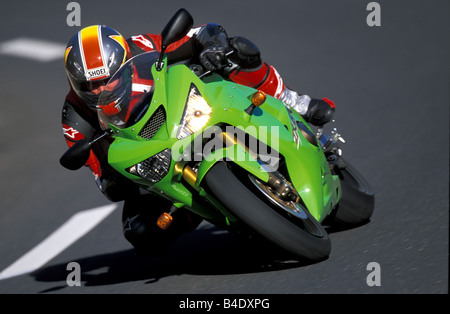 Zx 6rr hi-res stock photography and images - Alamy