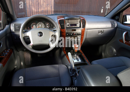 Car, Kia Sorento, cross country vehicle, model year 2002-, black, FGHDS, interior view, Interior view, Cockpit, technique/access Stock Photo