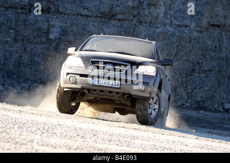 Car, Kia Sorento, cross country vehicle, model year 2002-, black, FGHDS, driving, Groand, offroad, diagonal from the front, fron Stock Photo