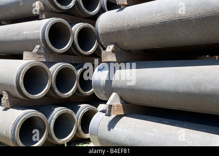 CONSTRUCTION,, PIPES,, WATER,, WATER, PIPES,, UNDERGROUND,, DRINKING,, DRINKING, WATER,, MANY,, PILED, UP,, PILE,, PILED,, ROUND Stock Photo