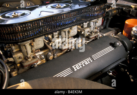 Car, Ferrari Lusso, model year approx. 1963, 1960s, sixties, vintage car, silver, Coupé, Coupe, sports car, class of luxury,  en Stock Photo