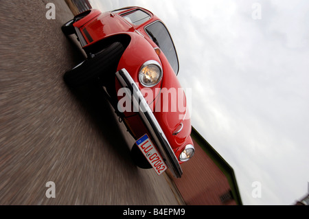 Car, VW, Volkswagen, beetle 1303, model year 1972-1975, red, old car, front view, photographer: Hardy Mutschler Stock Photo