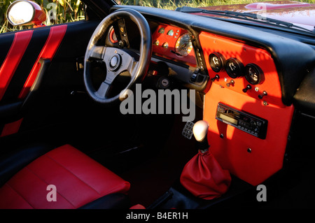 Car, Opel Manta B, model year 1983, red, Coupé, Coupe, old car, 1980s, eighties, interior, Cockpit, technics, technical, technic Stock Photo