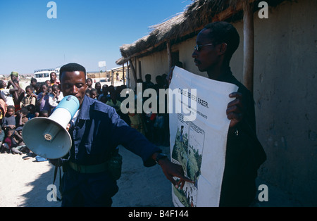 Landmine awareness at displaced people's camp, Angola Stock Photo