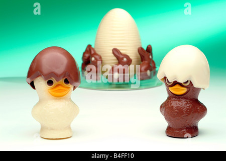 Milk and white chocolate Easter novelty ducks and rabbits Stock Photo