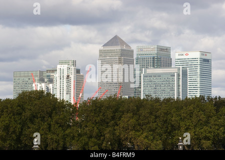 Canary Wharf a large business development in east London housing many of the major Banks and Financial Institutions Stock Photo