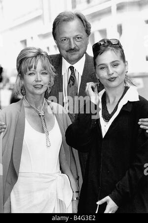 Peter Bowles Actor with actresses Angharad Rees and Tara Fitzgerald at the BBC Drama Lunch 1992 Stock Photo