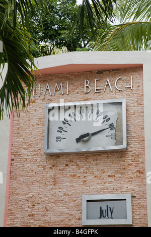 Outdoor thermometer showing 100 degrees in July, Miami Beach, Florida, USA Stock Photo