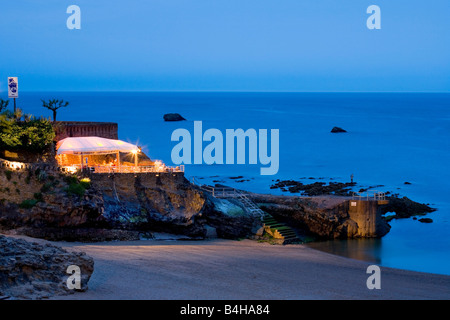 Tourist resort at rocky coast, Port Vieux, Biarritz, Pyrenees-Atlantiques, Aquitaine, France Stock Photo