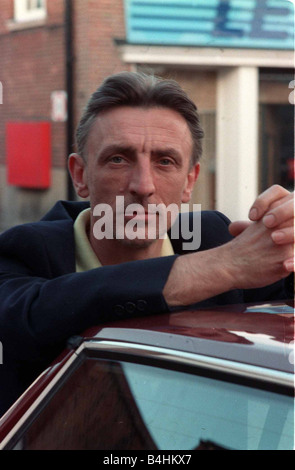 Eric Richard July 1988 actor starring as Sgt Bob Cryer in The Bill TV ...