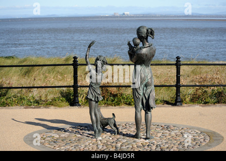 'Welcome home', sculpture by Anita Lafford. Fleetwood, Lancashire, England, United Kingdom, Europe. Stock Photo