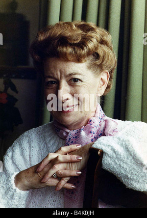 Jean Alexander actress who played Hilda Ogden in television soap opera Coronation Street September 1989 Stock Photo