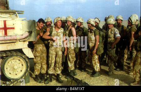 Gulf War February 1991 B Company The Royal Scots receive injections against Chemical Attack at the Front Line in Saudi Arabia Stock Photo
