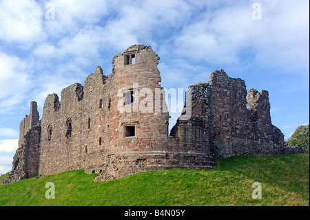 The Keep and Clifford's Tower. Brough Castle. Church Brough, Cumbria, England, United Kingdom, Europe. Stock Photo