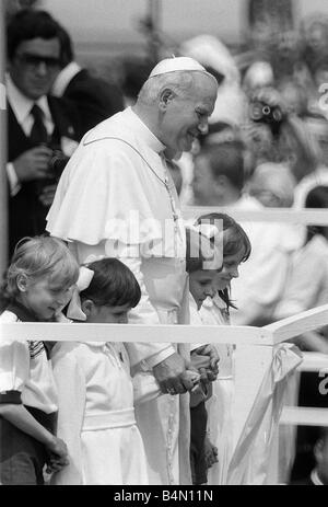 Pope John Paul II returns to Poland for an official visit Stock Photo