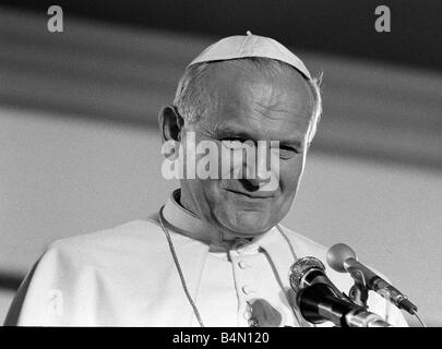 Pope John Paul II returns to Poland for an official visit 1979 Stock Photo